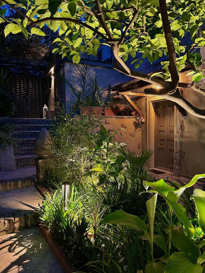 Isola Roger - Appartamento Con Giardino A Roma Exterior foto